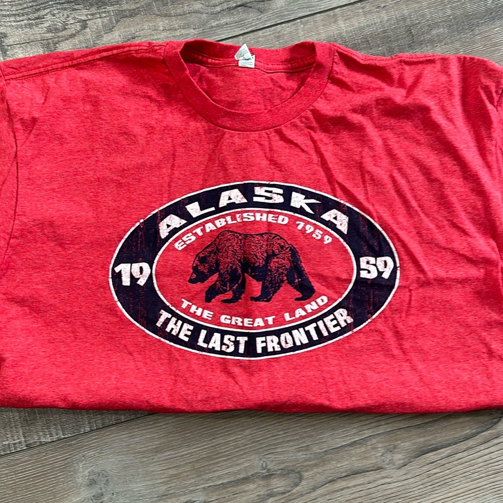 Who doesn’t want to go to Alaska! Now you can show your love for the 49th state